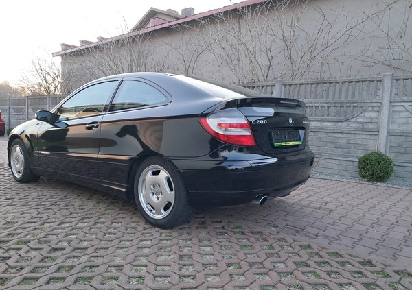 Mercedes-Benz Klasa C cena 12800 przebieg: 272111, rok produkcji 2004 z Łódź małe 352